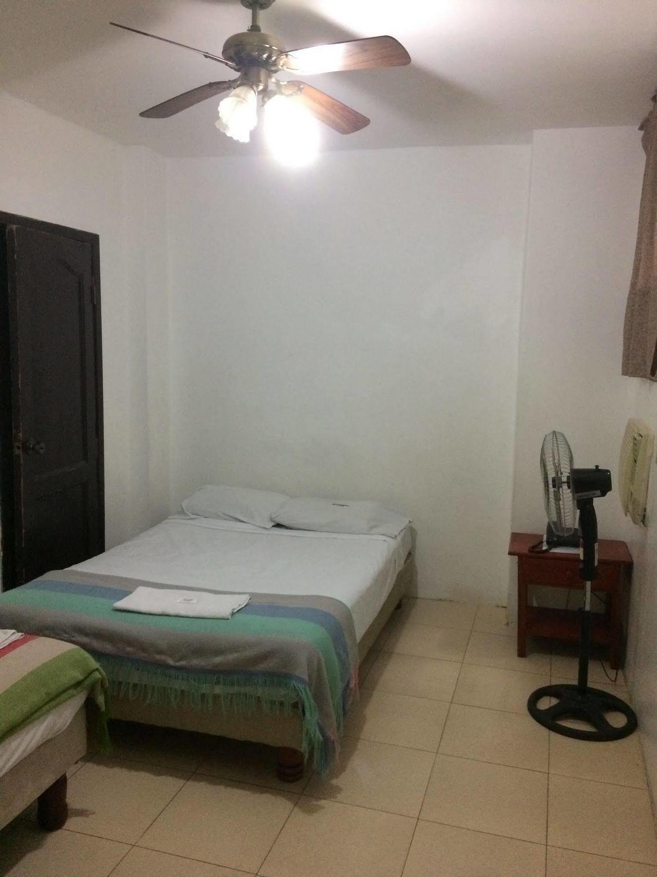 Hotel Ecuador 瓜亚基尔 外观 照片